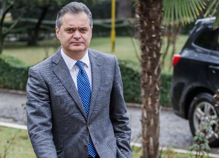 Kosovaarse verkiezingen, Ben Blushi: Burgers wilden een politieke regering, oppositie bood een technische regering