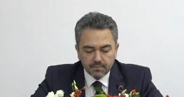 CEC 인정: 6개의 센터에 힘 커트가 있었습니다