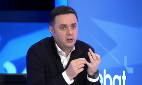 Obadiah: Burgers hebben geen elektriciteit, rekening stijgt, deze zeggen “