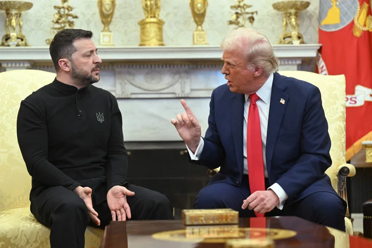 Vita huset bekräftar att Trump möter Zelensky på söndag