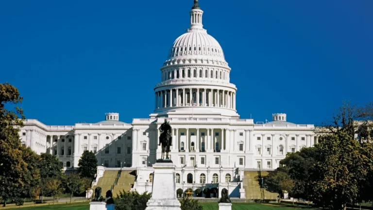 “Corruptie op hoog politiek niveau”- US Congres presenteert ontwerpwet voor de Balkan, gericht op het creëren van nieuwe leiders, treft ook Albanië
