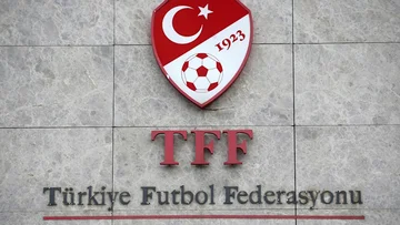 Były szef Galatasaray i 14 piłkarzy aresztowanych: skandal zakładów indyjskich