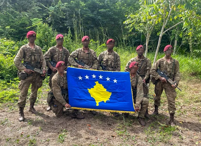 KSF-medlemmar återvänder efter träning med britterna i Belize djungler