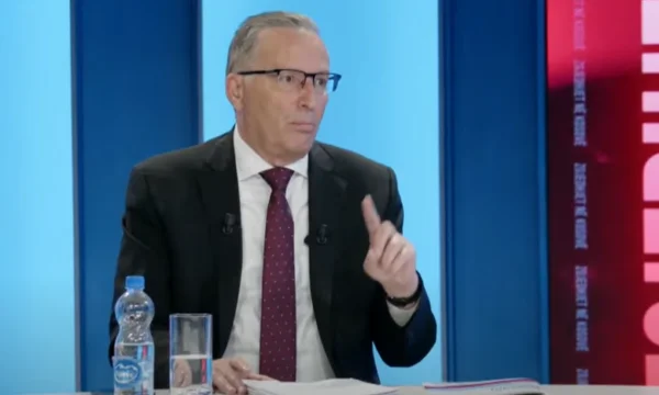 “Finance vol staat wanneer ze in het buitenland behandeld moeten worden”, Hamza biedt gehandicapten in de strijd voor gezondheidszorg binnen en buiten Kosovo