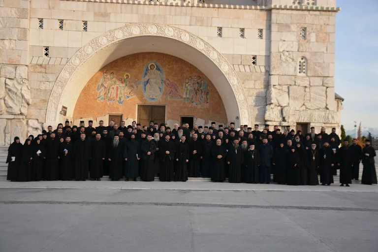 Een priester in Montenegro gearresteerd voor seksueel misbruik van twee minderjarigen