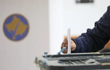 세르비아의 Kosovo 선거에서 사회적 고용 및 혜택