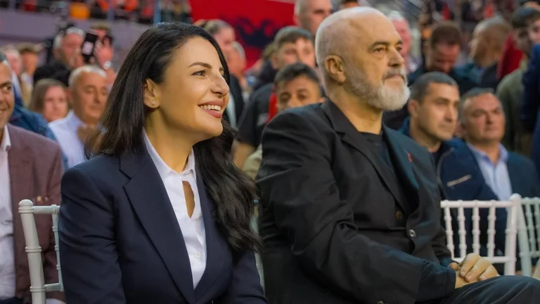 Skandale Balluka w sektorze energetycznym, UE karze rząd Edi Rama