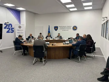 CEC는 관찰자 인증을 결론