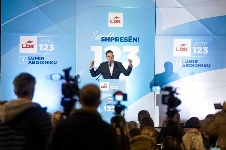 Obadya, mezun doktorlara sözlerle: Onlara uzmanlık ve istihdam sağlayacaktır.