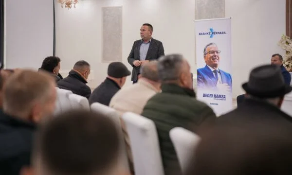 Una nit meravellosa, Behemman Rama coneix els habitants de diversos pobles: Gràcies pel seu suport.