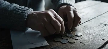 PDK는 AI와 함께 10초 동영상 시리즈를 계속합니다. 배, 알빈 (VIDEO)