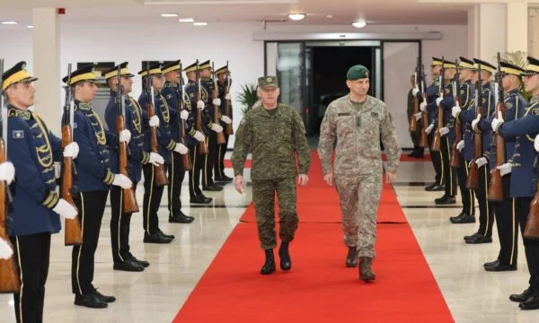 KSF Dowódca przewodniczy szefowi litewskiej obrony przed sytuacją w zakresie bezpieczeństwa regionalnego na posiedzeniu