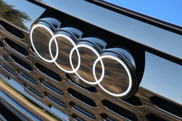 Audi returning A4, published several photos