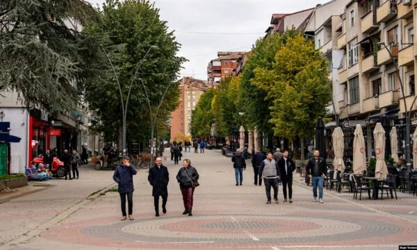 общините в северната част се оттеглят от косовската комунистическа асоциация