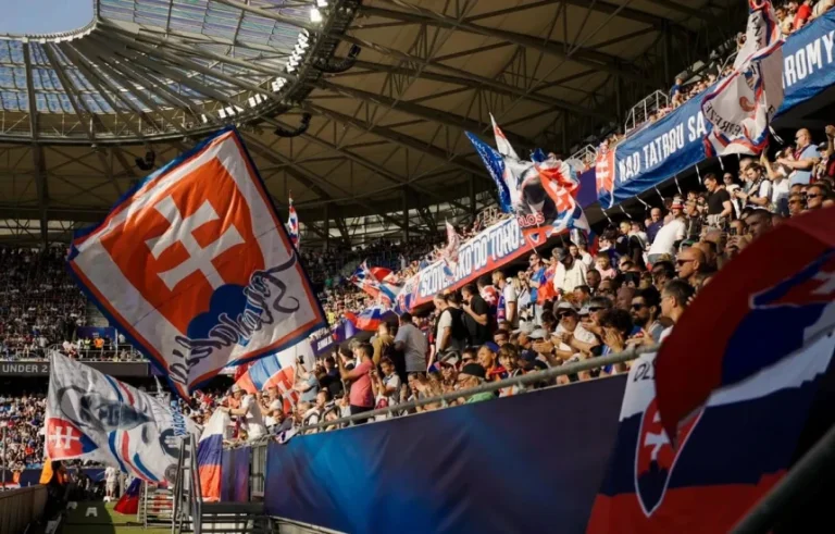 Slovakia vastaa Kosovoa, jolla on virallisesti suuri riski “”