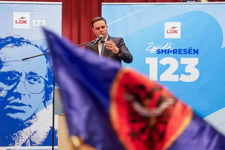 Obadiah, Sveitsin maanpaossa olevat: 28. joulukuuta, tarvittaessa jalkaisin, pelasta Kosovo