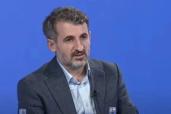 Nie szukaj, dopóki nie ukradniesz tego kraju.