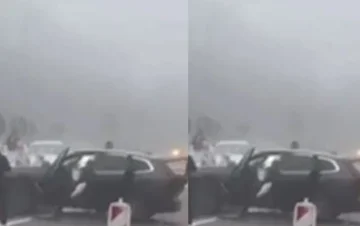 두 여성이 어제 살아 잃어버린 같은 장소에 거주