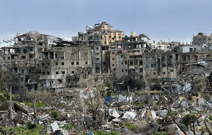 Hamas pokazuje swoją wizję rozbrojenia, gdy rozejm wchodzi w krytyczną fazę.