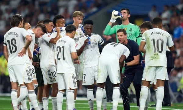 Four Real Madryt piłkarze wstać dla Xabi Alonso: Jesteśmy z nim na śmierć.