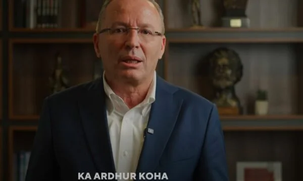 Bedri Hamza: Riittää divisioonat, aikaa yhtenäisyyteen ja liiketoimintaa kansalaisille