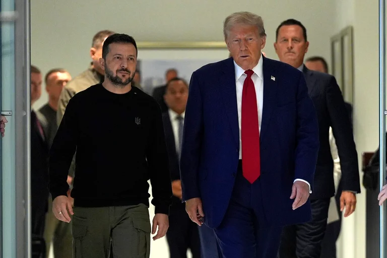 Trumpi tregon çka do të nënshkruajë të premten me Zelenskyn