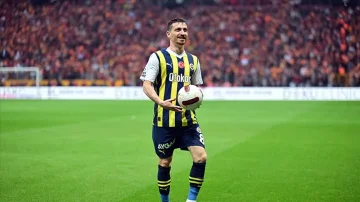 Fenerbahces obstawia rozmowy kapitana zostały odkryte, zawsze wygrał strzelając żółtą fasolą i papierem.