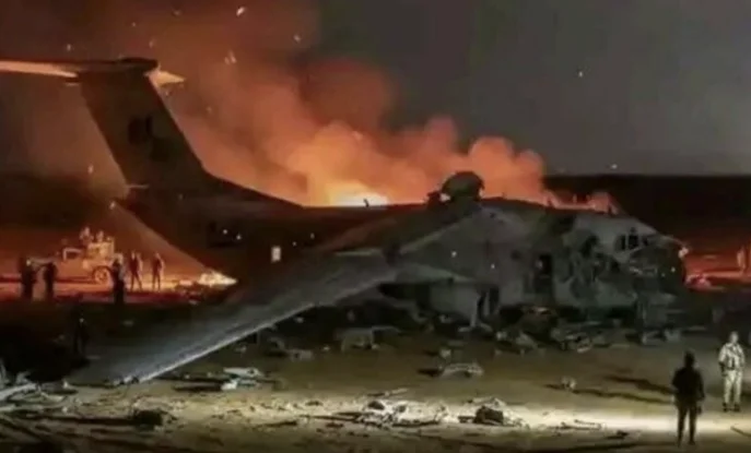 Военен самолет се разби в Судан, няма оцелели.