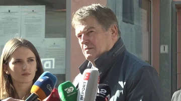 Bamir Top Exits SPAK : 나는 끝없는 이야기, 문제는 조사 중입니다
