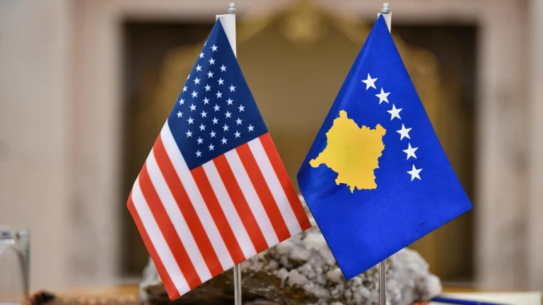 ABD, Kosova'da NDAA yasası 2026: Sınırlara dokunmadan diyaloğu, NATO'ya destek, AB