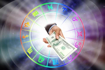 Four signs of financial boom this weekend.