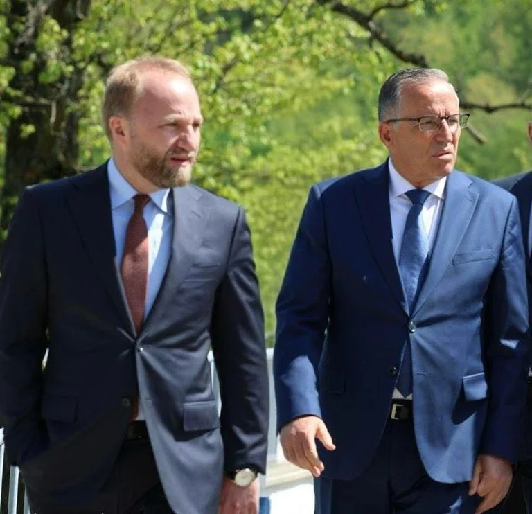 Abelard Tahiri, PDK seçim listesinde ilk onda yer almamak istiyor