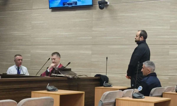 לוביסה מילצ'קובי נידון ל-2 שנות מאסר ו-14,000 יורו בכוננות לתקיפה ב-KFOR ובמשטרה