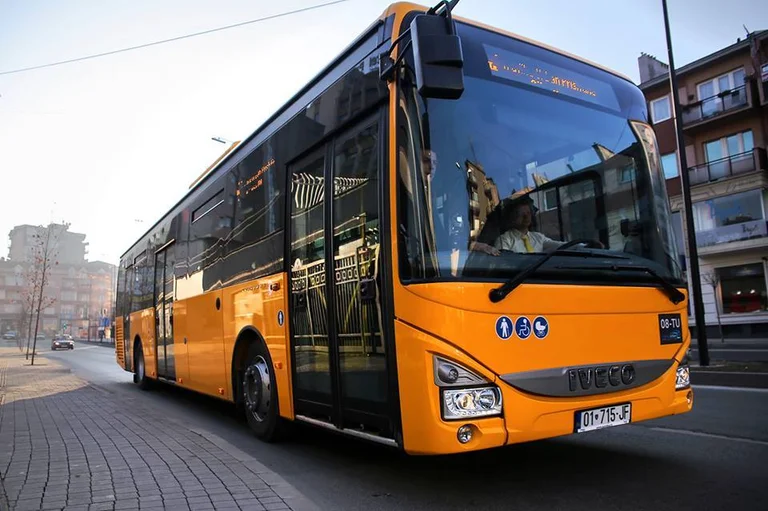 Ndryshon qarkullimi i autobusëve, Trafiku Urban lëshon një njoftim