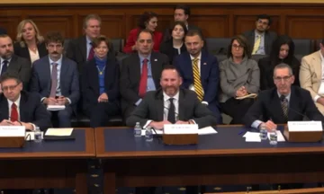 Joseph, Coffey, American Senate의 unanimous Primorac : 예, Kurt는 프로세스의 블록러입니다.
