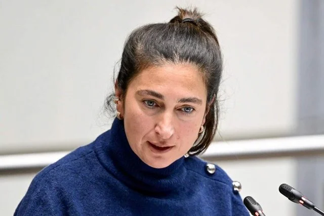 הכניסה לחלון כדי לגנוב לביתו של שר בלגיה דורשת כל כך הרבה כלא לאלבניות.