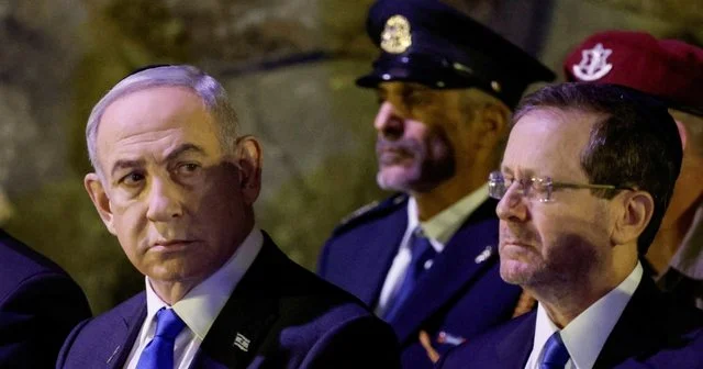 ניה מופיעה לפני בית המשפט