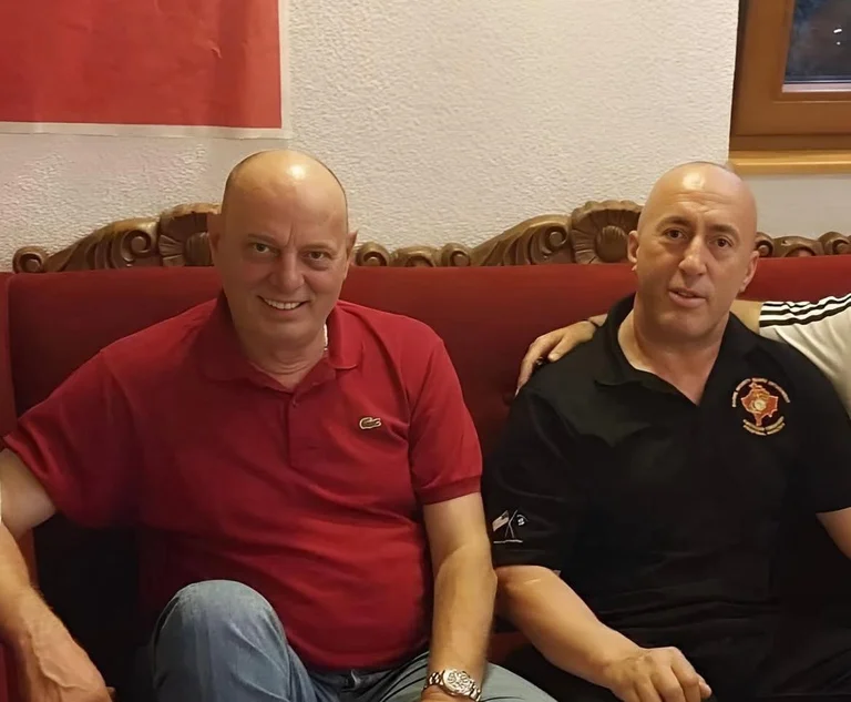 מפקד לשעבר Agim Ceku ברשימת AAK MP