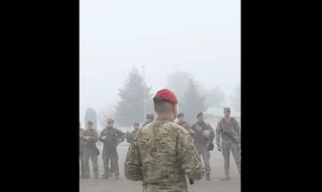 KFOR: 군인은 grenade 발사를 포함하여 군사 스포츠 경쟁을 개최
