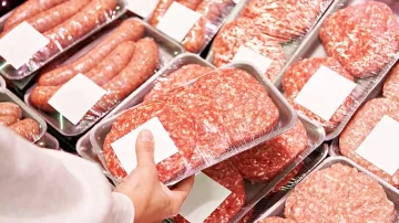 Use this simple trick to determine whether the grounded meat is fresh and round