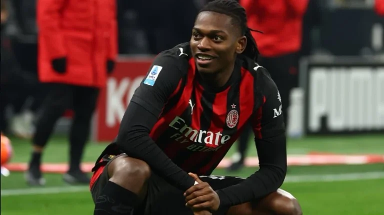 AC Milan vinder derby med Lazie, får “jern” af Serie A