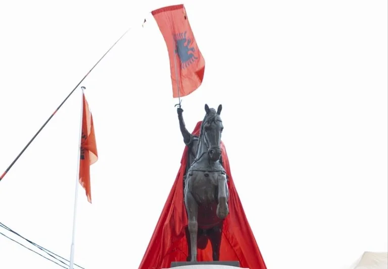 Skenderbeu September wird in Kicevo eingeweiht, Ahmeti: Ein Symbol der Nationalpride
