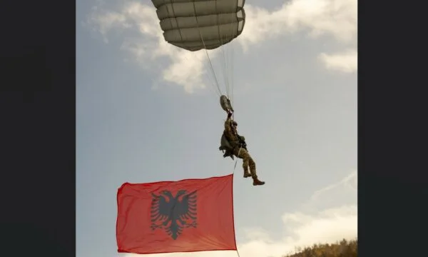 Nejvyšší spojenecký štáb Evropy si přeje v Albánii 28. listopadu: Dnes slavíme společně