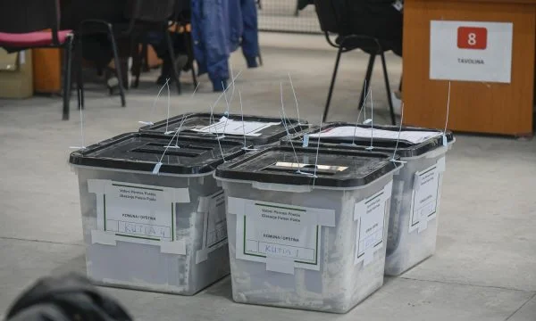 Edhe 58 vendvotime tjera pritet të rinumërohen, KQZ: Po punojmë që në fillim të javës t’i shpallim rezultatet