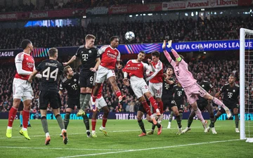 Arsenal dominiert Bayernin, den einzigen Championsführer