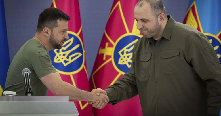 Grande escândalo de corrupção na Ucrânia, uma das pessoas mais próximas de Zelensky questionada