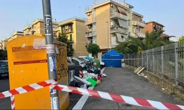 E rëndë në Itali, gjendet trupi i pajetë i 16-vjeçares në një karrocë supermarketi, çfarë dyshohet