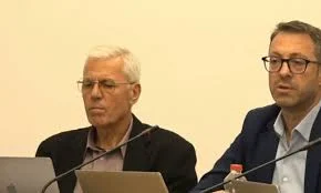 סקנדלים מ-VV ל-CEC: מוכנים לשלוח הזמנות באמצעות דואר אלקטרוני, לא באמצעות דואר אלקטרוני?