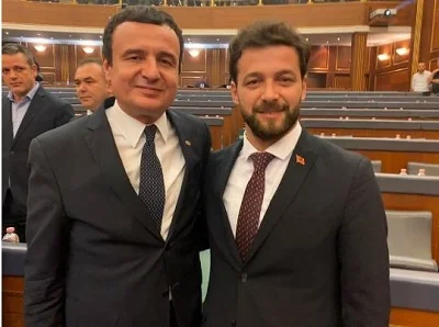 “מיס סבתא” של Vetevendosje נידון להשמצות, זה כמה בסדר לשלם.