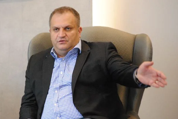 Ahmeti: S’di për çka krenohet Qeveria Kurti, po merren me tema anësore